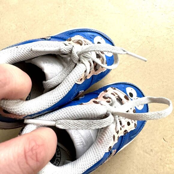 Nike Cookie Monster Shoes Custom Painted sz Toddler 7c Air Force 1 Sesame Street - Picture 7 of 10